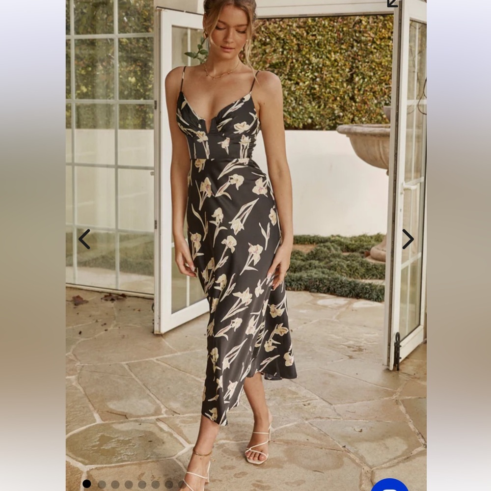 EUC - Selfie Leslie Lake Como Orchid Midi Dress